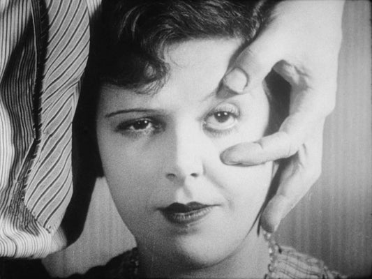 Un Chien Andalou